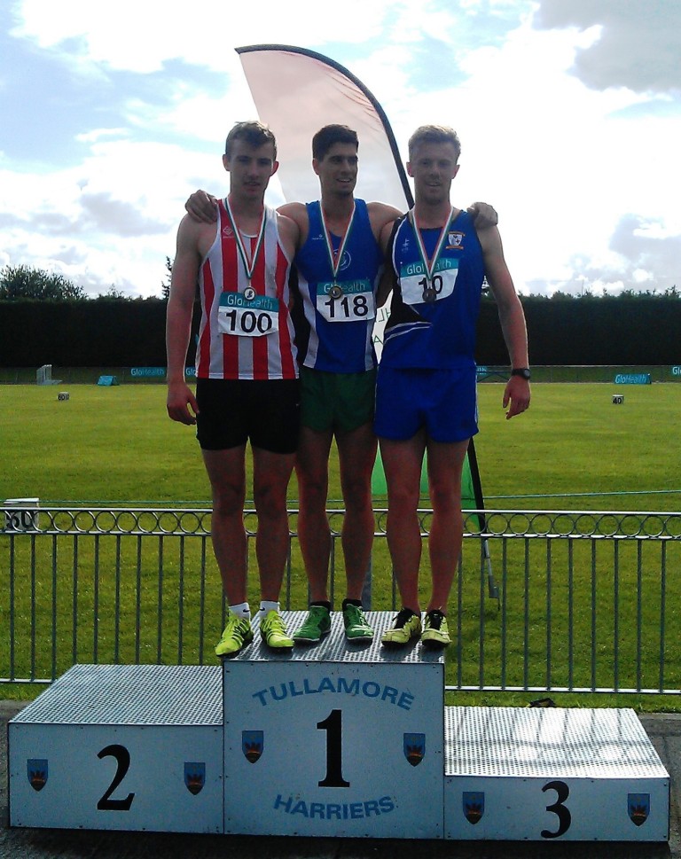 Mark Rogers (on the right) at Irish Combined Events' Championships (Tullamore, August 2014)